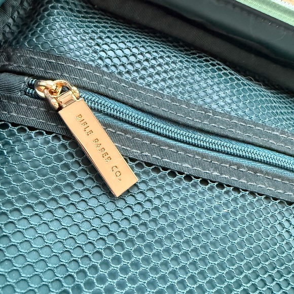 Rifle Paper Co. x Corkcicle Lunchbox - Picture 6 of 7